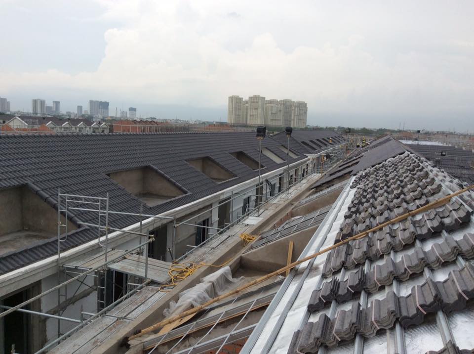 Lựa chọn vật liệu nào làm khung kèo mái ngói