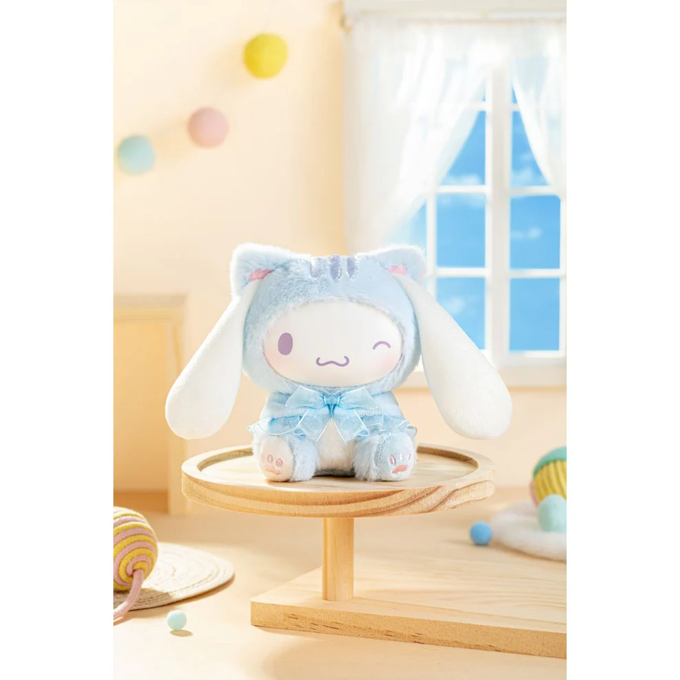 do-choi-mo-hinh-sanrio-characters-play-with-kittens-top-toy-1