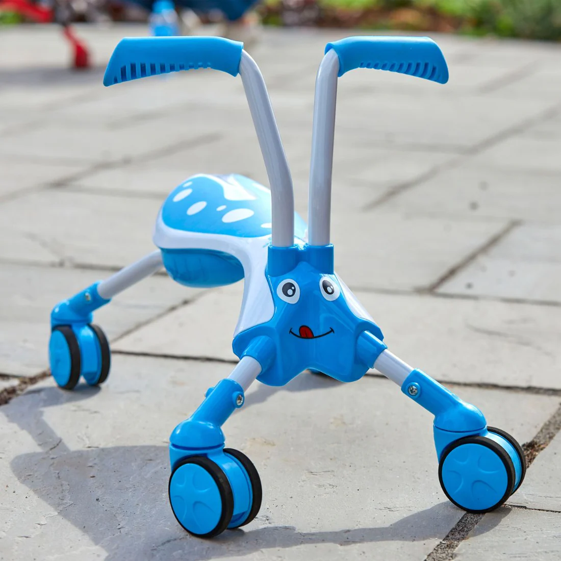 xe-choi-chan-cramble-bug-4-banh-chac-chan-1